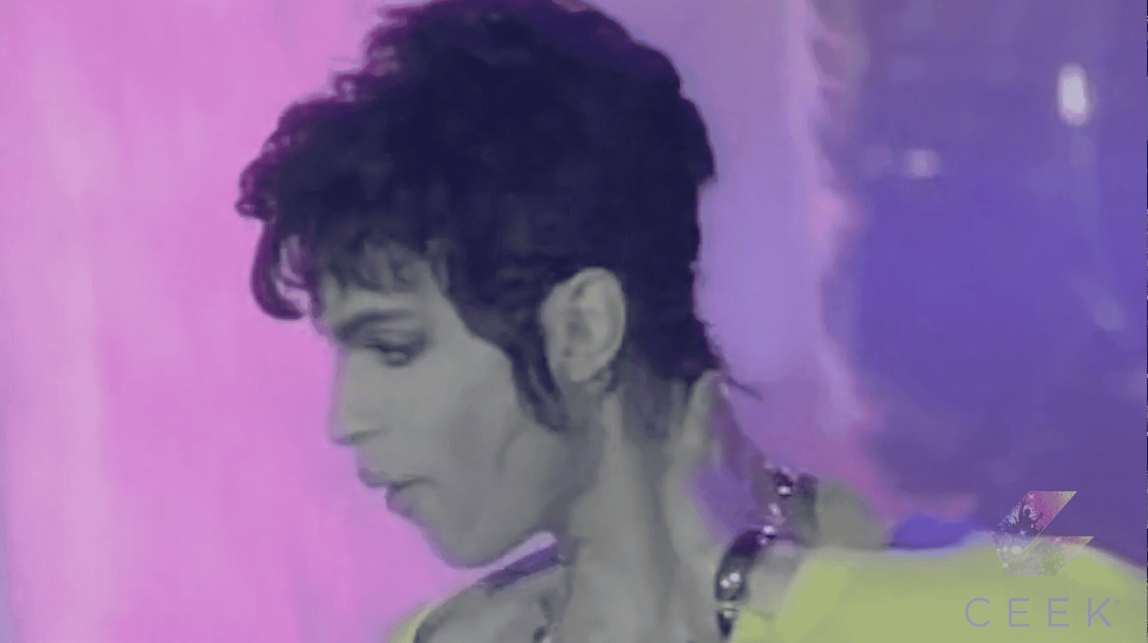Prince Performs The Most Beautiful Girl In The World at the World Music Awards