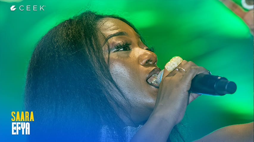 Efya Performs "Saara"